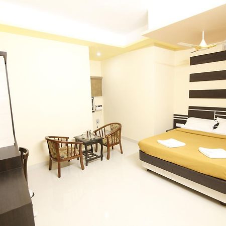 Hotel Kasi Inn Танджавур Экстерьер фото