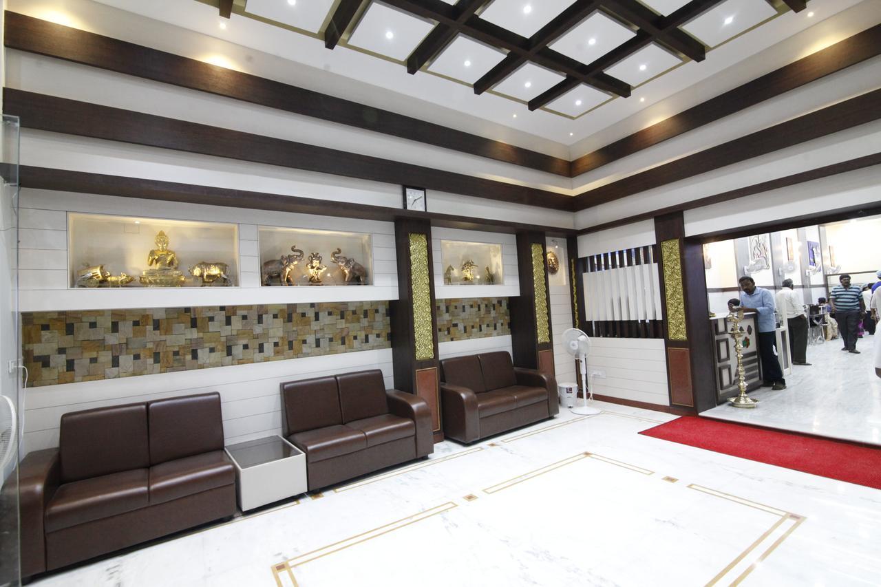Hotel Kasi Inn Танджавур Экстерьер фото
